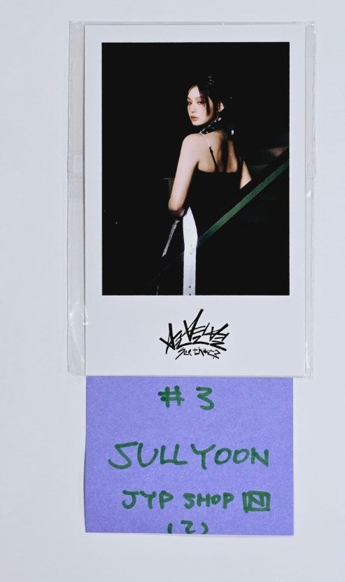 NMIXX "Fe3O4: STICK OUT" - JYP Shop Pre-Order Benefit Photocard [Nemo Ver.] [24.8.22] - HALLYUSUPERSTORE