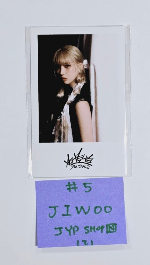NMIXX "Fe3O4: STICK OUT" - JYP Shop Pre-Order Benefit Photocard [Nemo Ver.] [24.8.22] - HALLYUSUPERSTORE