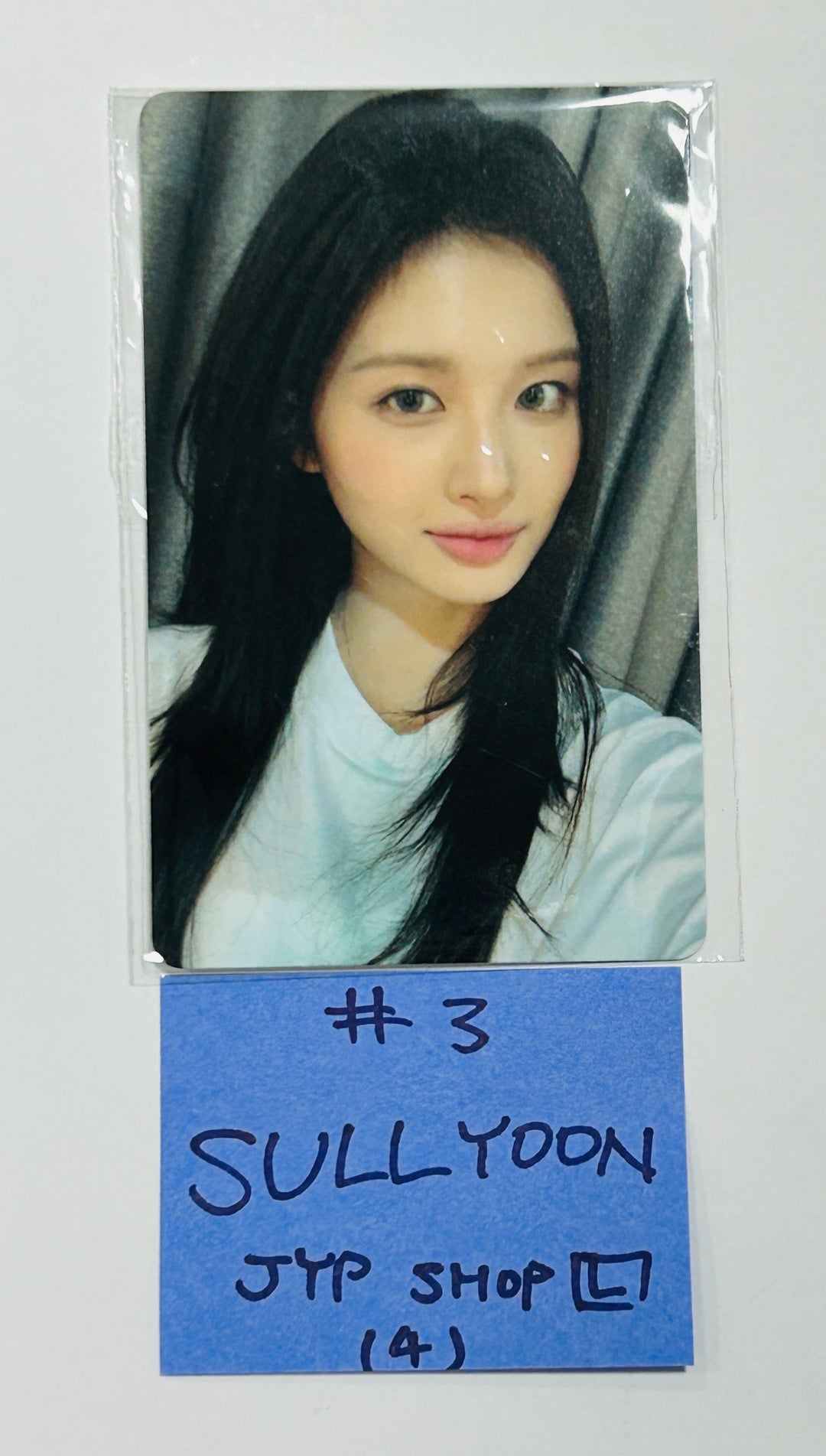 NMIXX "Fe3O4: STICK OUT" - JYP Shop Pre-Order Benefit Photocard [Limited Ver.] [Restocked 9/2] [24.8.22] - HALLYUSUPERSTORE
