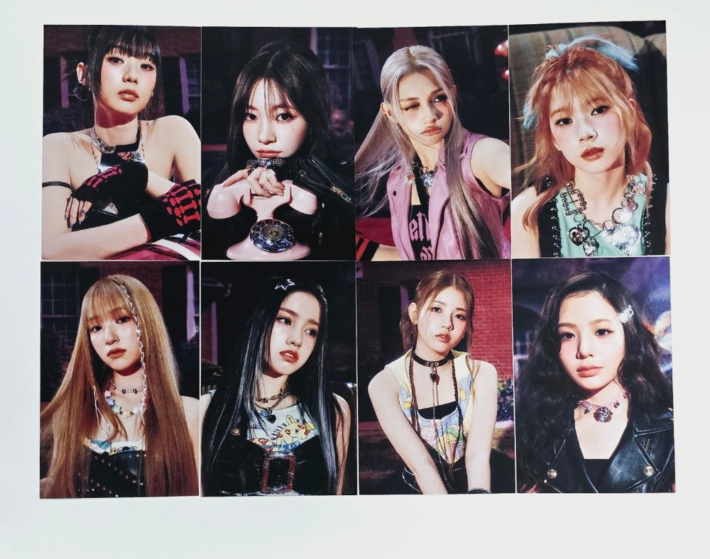 UNIS 'CURIOUS' - Hand Autographed(Signed) Postcard [24.8.22] - HALLYUSUPERSTORE