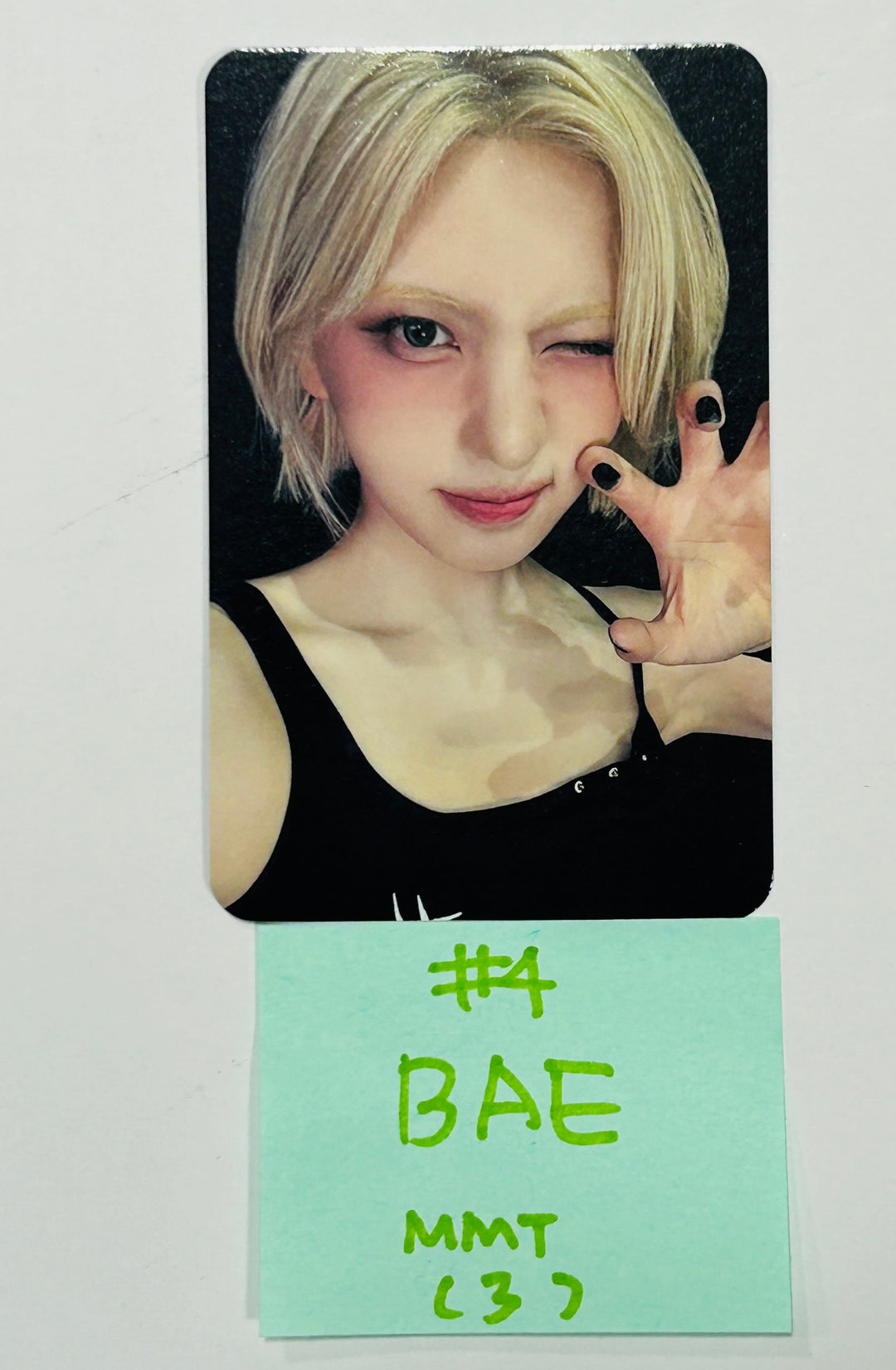 NMIXX "Fe3O4: STICK OUT" - MMT Pre-Order Benefit Photocard [24.8.23] - HALLYUSUPERSTORE