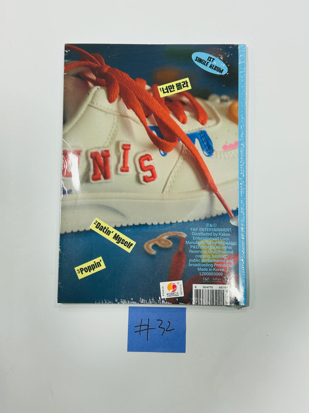 UNIS &