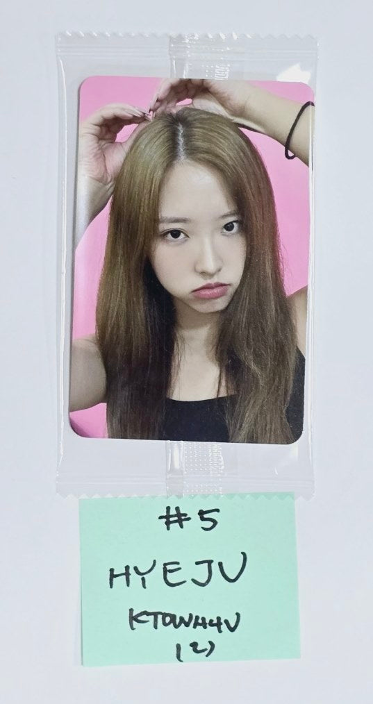 Loossemble "TTYL" - Ktown4U Pre-Order Benefit Photocard [24.9.5] - HALLYUSUPERSTORE