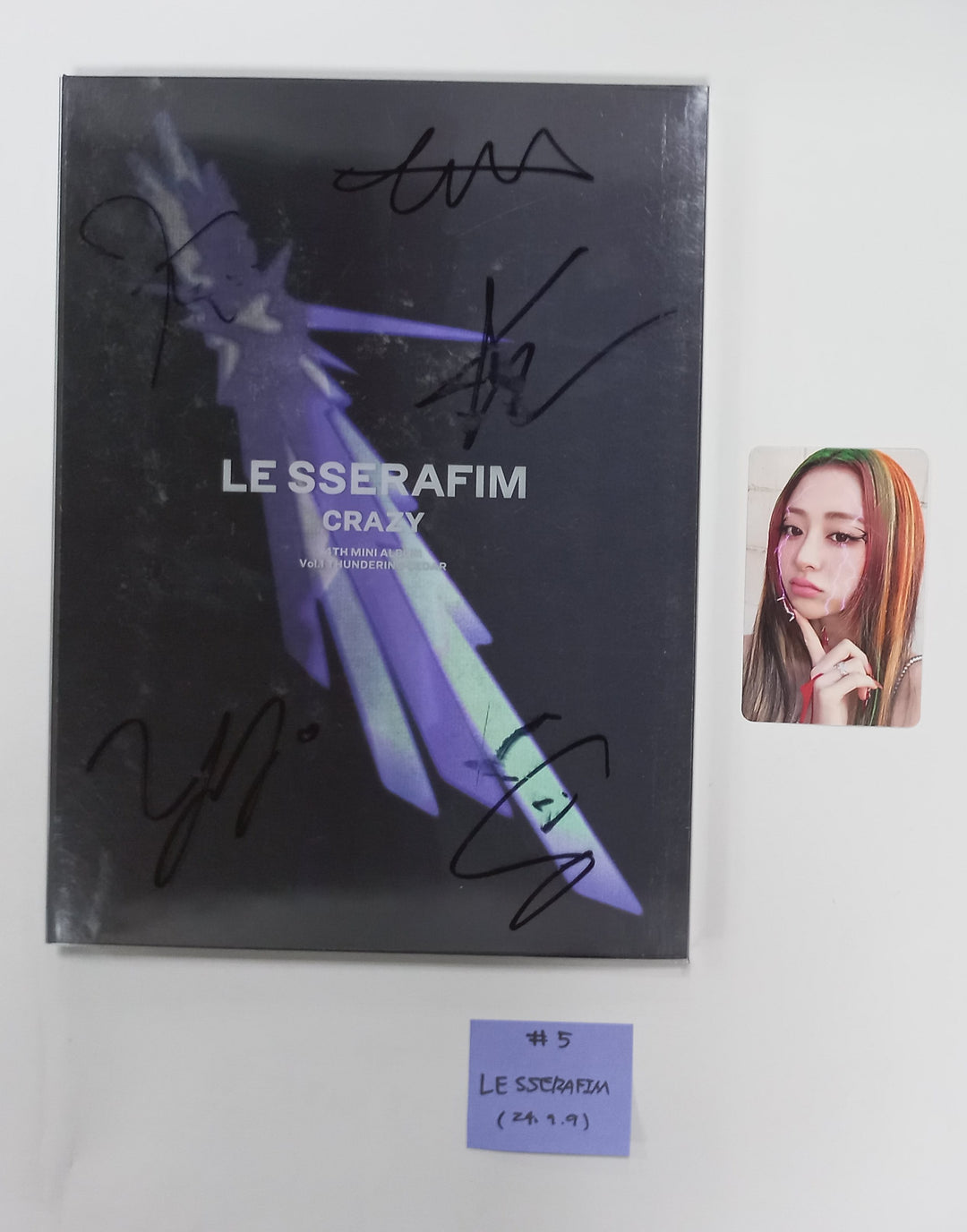 LE SSERAFIM "CRAZY" - Hand Autographed(Signed) Promo Album [24.9.9] - HALLYUSUPERSTORE
