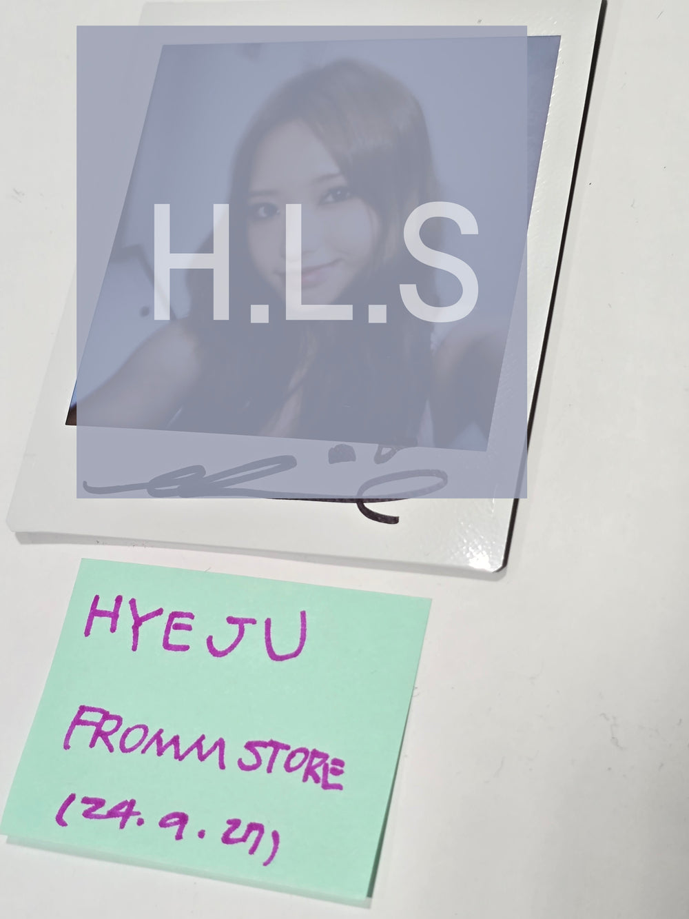Hyeju (Of Loossemble) "TTYL" - Hand Autographed(Signed) 2X Polaroid [24.9.27] - HALLYUSUPERSTORE
