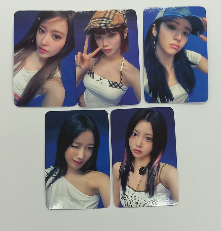 LE SSERAFIM "CRAZY" - Soundwave Fansign Event Photocard [24.9.30] - HALLYUSUPERSTORE