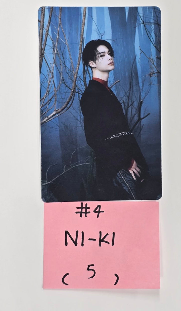 Enhypen "Walk the Line" World Tour - Official Trading Photocard (2) [24.9.30] - HALLYUSUPERSTORE