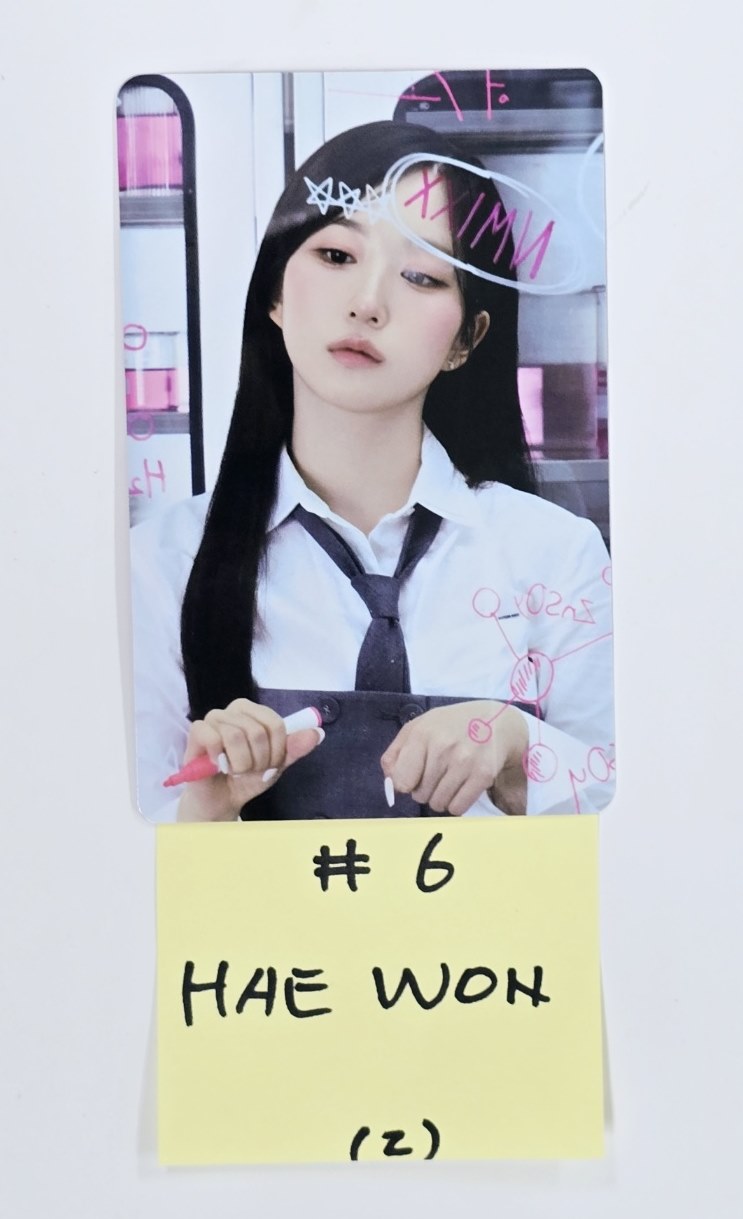 NMIXX "CHANGE UP : MIXX LAB" - Official Trading Photocard [24.10.4] - HALLYUSUPERSTORE