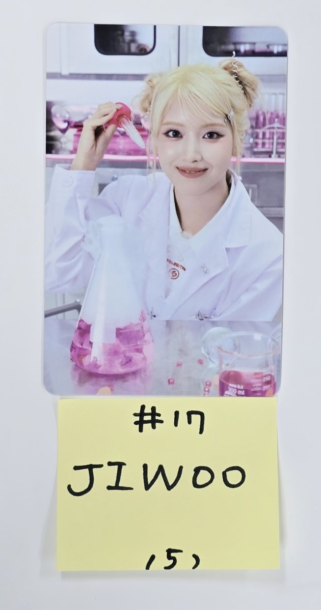 NMIXX "CHANGE UP : MIXX LAB" - Official Trading Photocard [24.10.4] - HALLYUSUPERSTORE