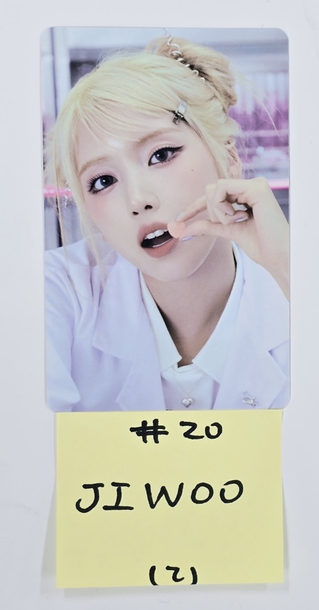 NMIXX "CHANGE UP : MIXX LAB" - Official Trading Photocard [24.10.4] - HALLYUSUPERSTORE