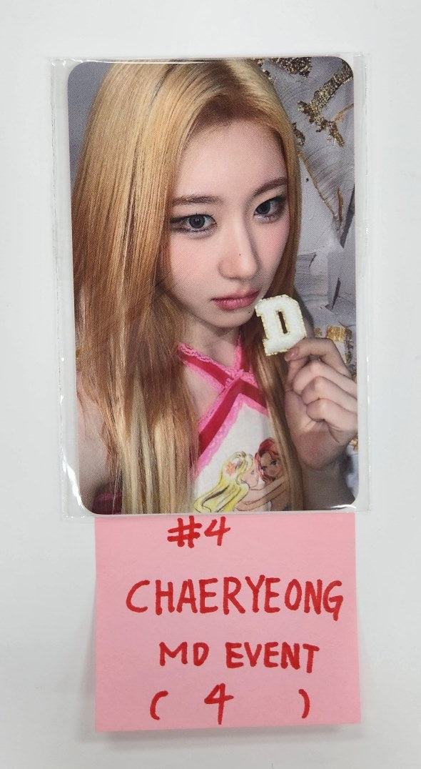 ITZY "Gold" - Pop-Up Store MD Event Photocard [24.10.16]