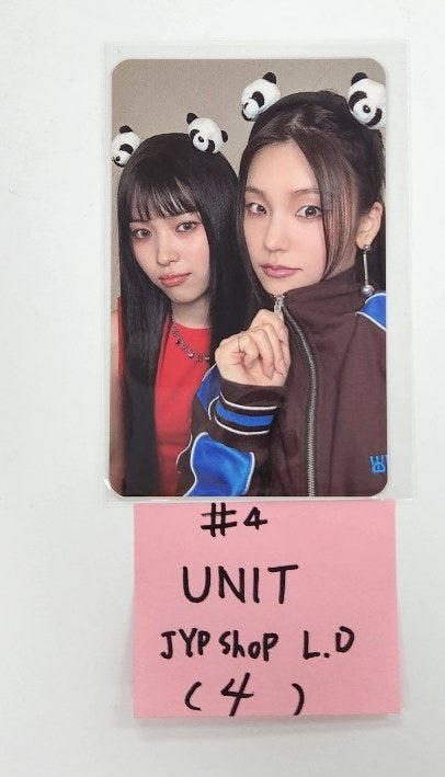 ITZY "Gold" - JYP Shop Lucky Draw Event Photocard [24.10.16]
