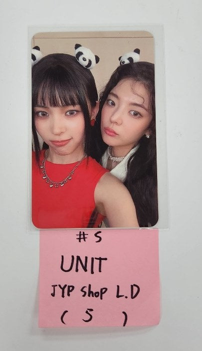 ITZY "Gold" - JYP Shop Lucky Draw Event Photocard [24.10.16]