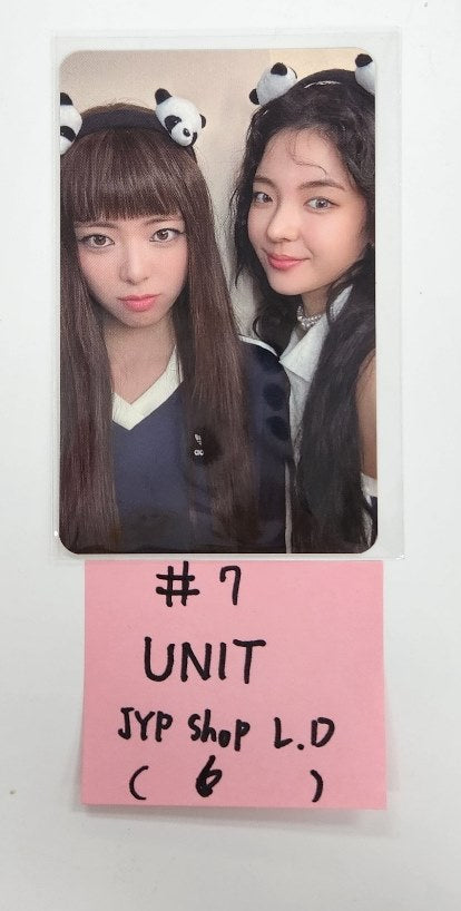ITZY "Gold" - JYP Shop Lucky Draw Event Photocard [24.10.16]