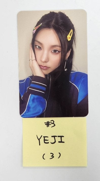 ITZY "Gold" - Official Photocard [24.10.16]