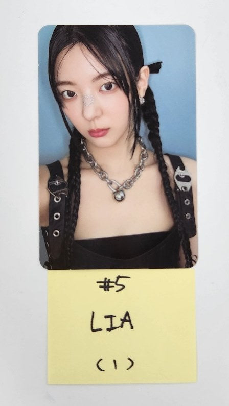 ITZY "Gold" - Official Photocard [24.10.16]
