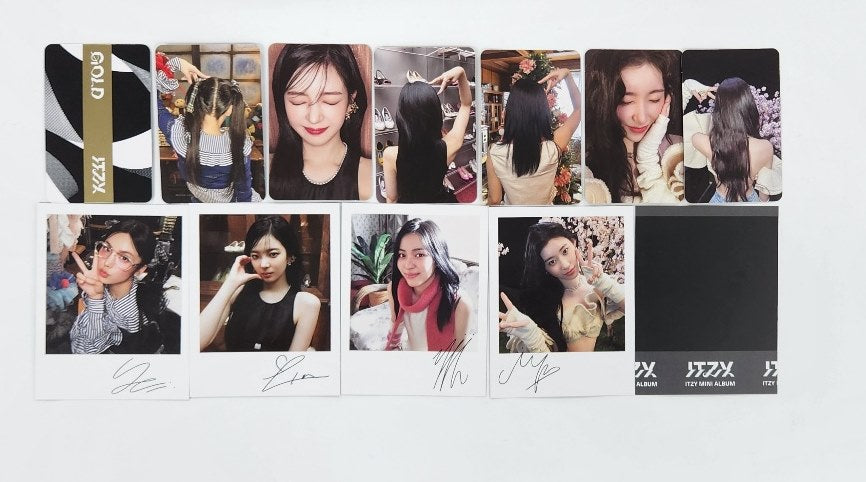 ITZY "Gold" - Official Photocard, Polaroid [Digipack Ver.] [24.10.16]