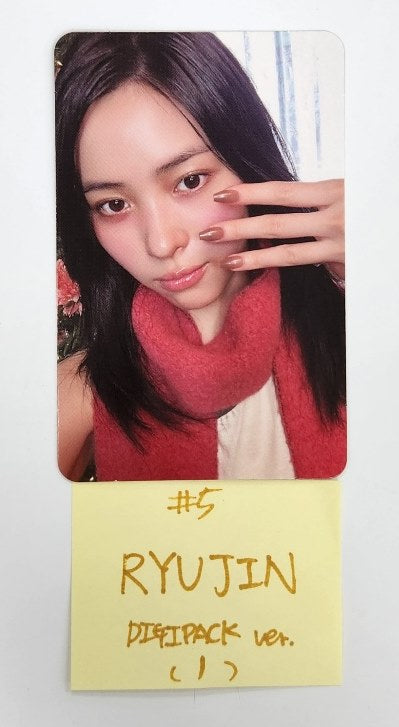 ITZY "Gold" - Official Photocard, Polaroid [Digipack Ver.] [24.10.16]