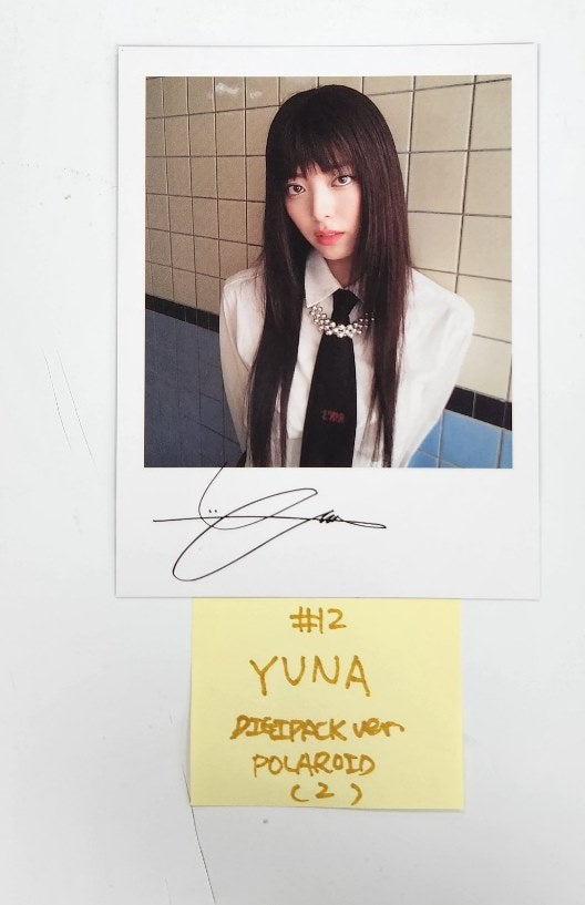 ITZY "Gold" - Official Photocard, Polaroid [Digipack Ver.] [24.10.16]
