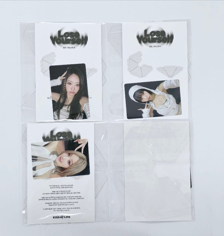 Kiss of Life "Lose Yourself" - Official Photocard &amp; Hologram Display [24.10.17]
