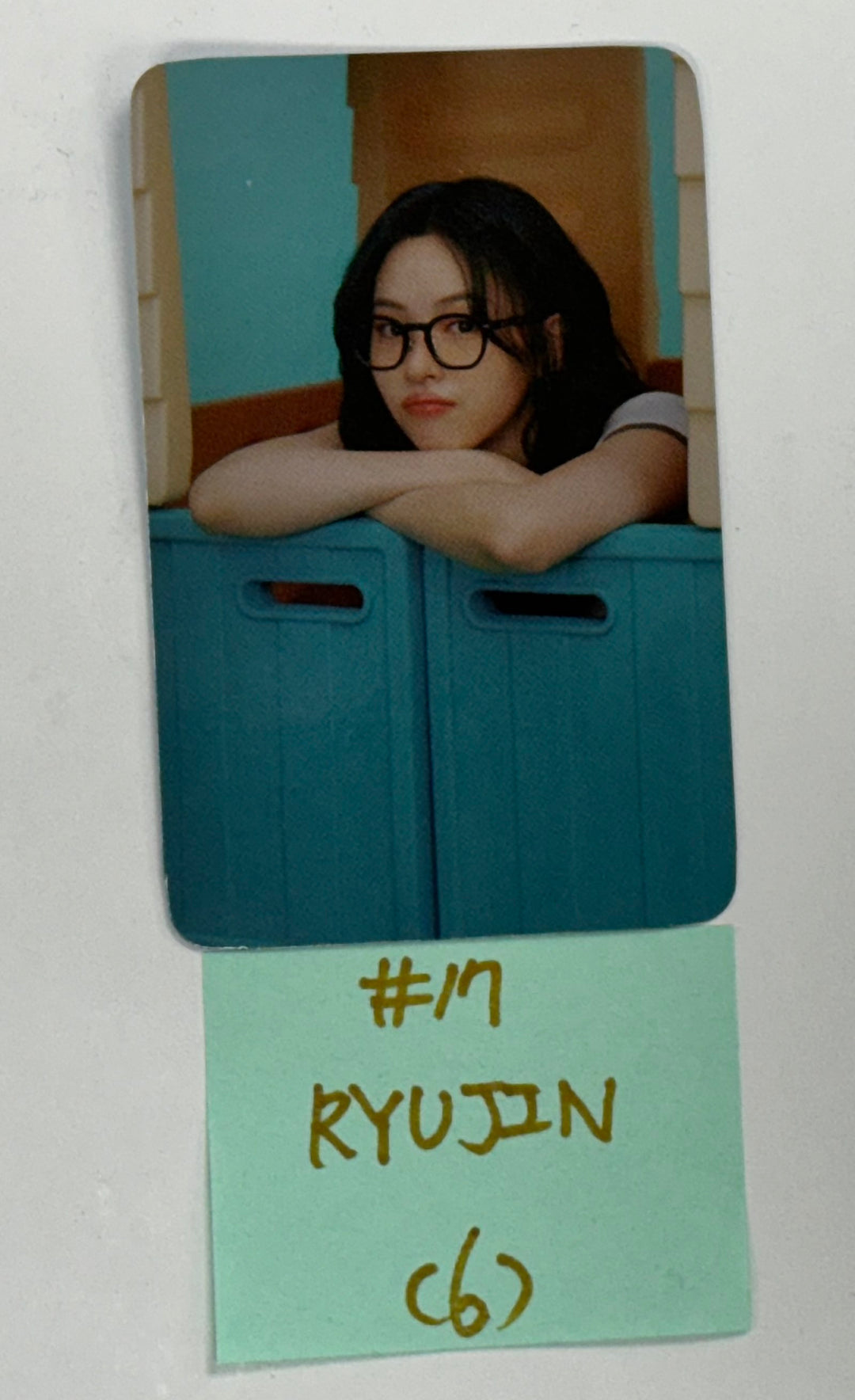 ITZY x TWINZY POP-UP STORE "믿지의 세포들" - Official Trading Photocard (1) [24.10.25]