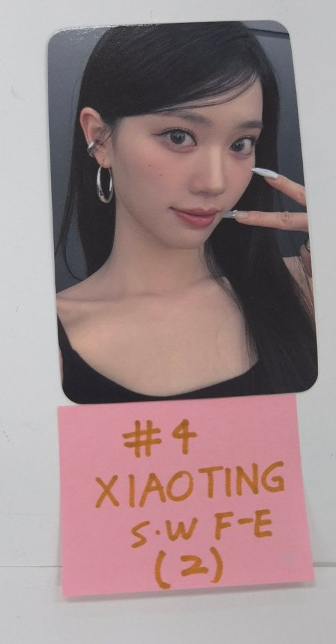 Kep1er "TIPI-TAP" - Soundwave Fansign Event Photocard [24.11.6]