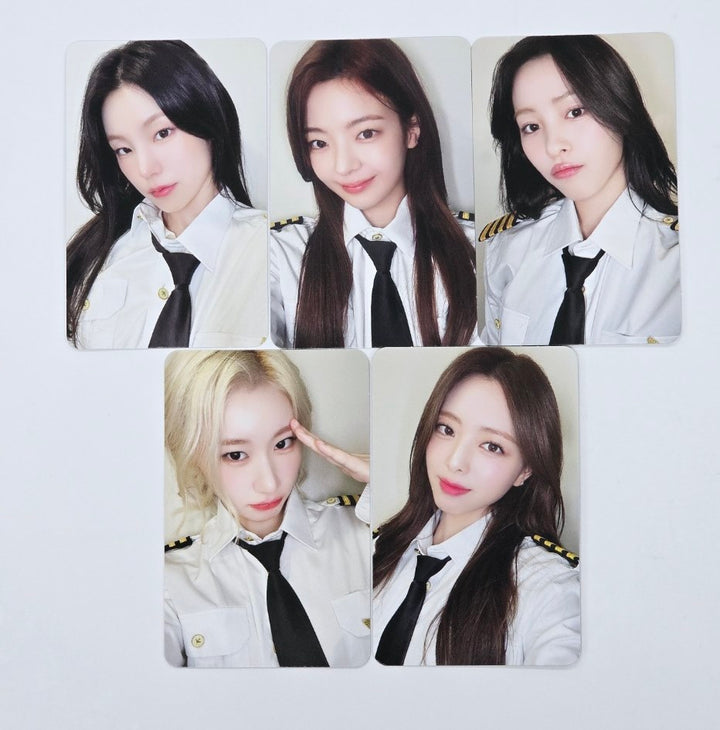 ITZY "Gold" - Makestar Fansign Event Photocard Round 5 [24.11.12]