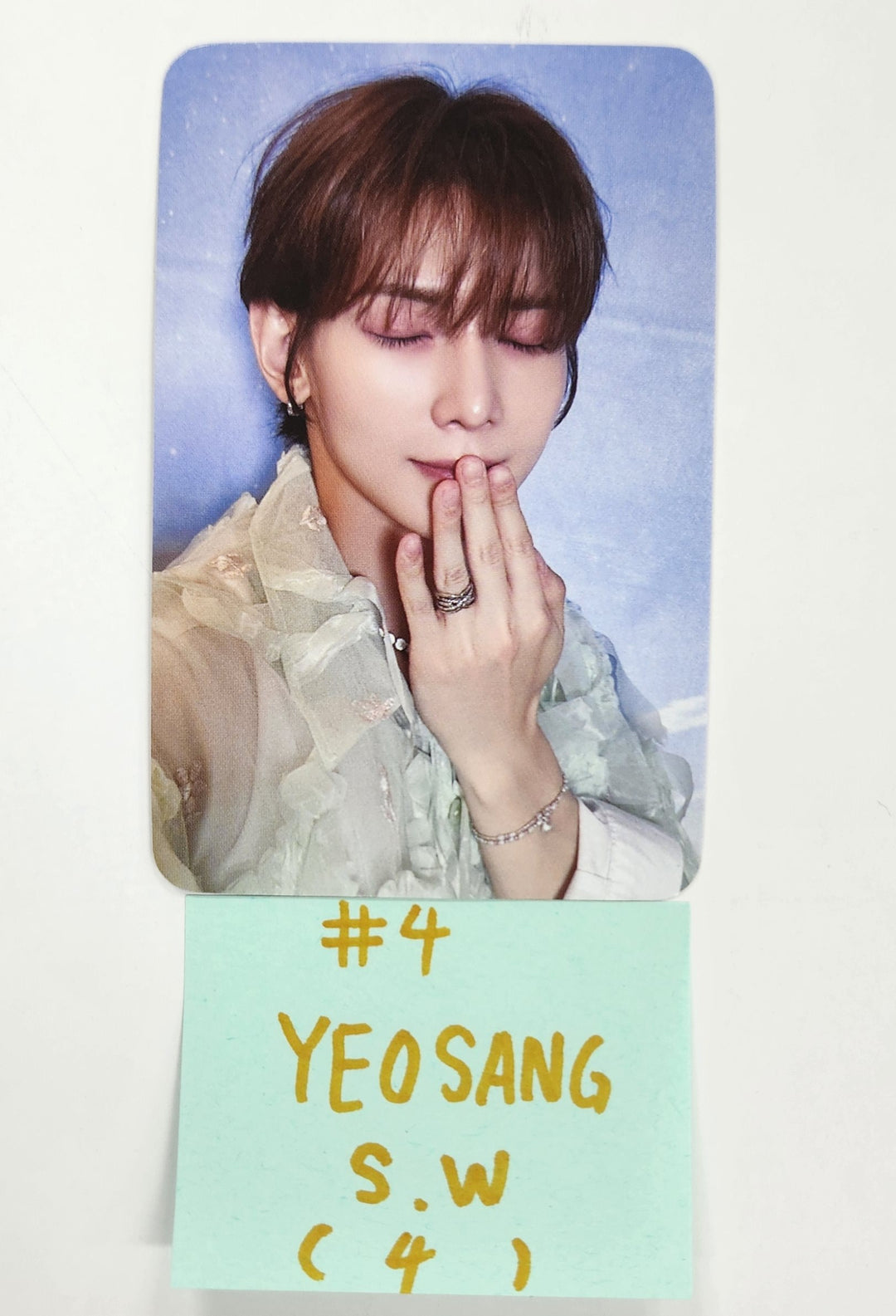Ateez "GOLDEN HOUR : Part.2" - Soundwave Pre-Order Benefit Photocard [24.11.20]