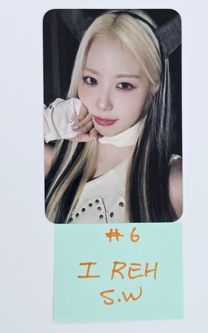 PURPLE KISS "HEADWAY" - Soundwave Fansign Event Photocard Round 3 [24.11.25]