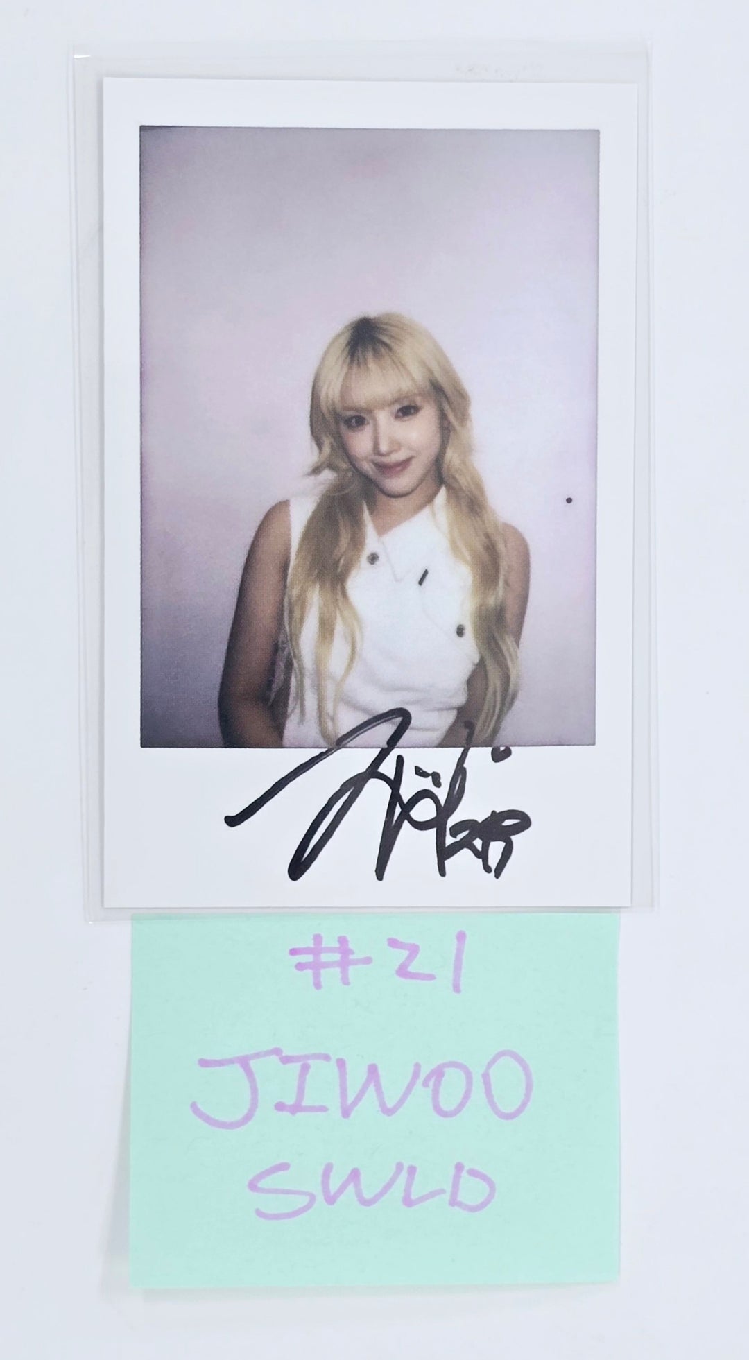 NMIXX "Fe3O4: STICK OUT" - Soundwave Lucky Draw Event Photocard Round 3 [24.11.28]