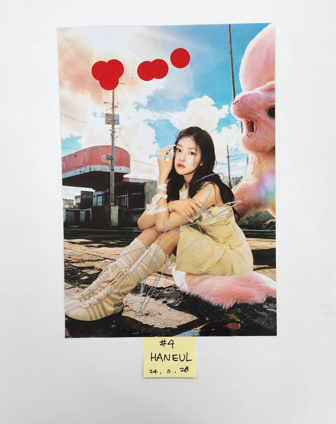 Kiss of Life "Lose Yourself" - A Cut Page From Fansign Event Album [24.11.28]