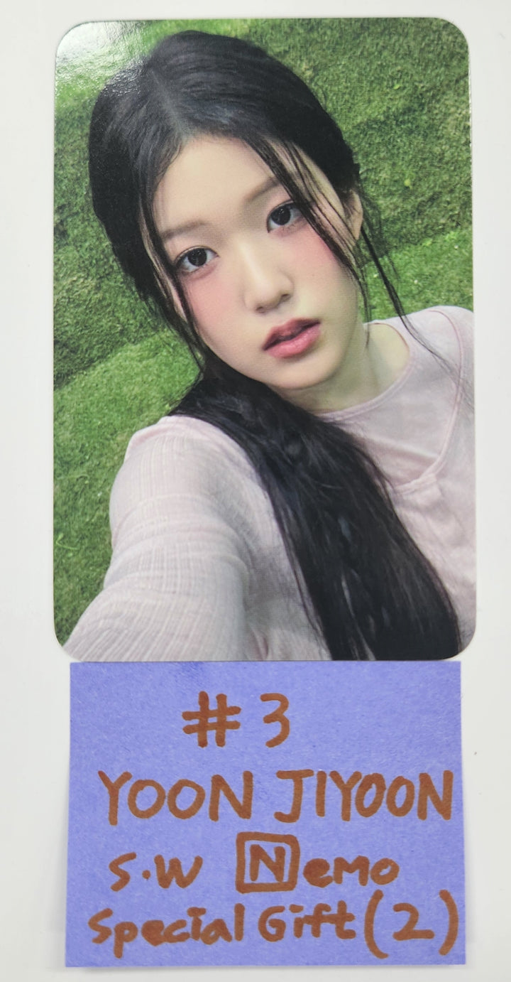 IZNA "N/a" - Soundwave Special Gift Event Photocard [Nemo Ver.] [24.11.29]