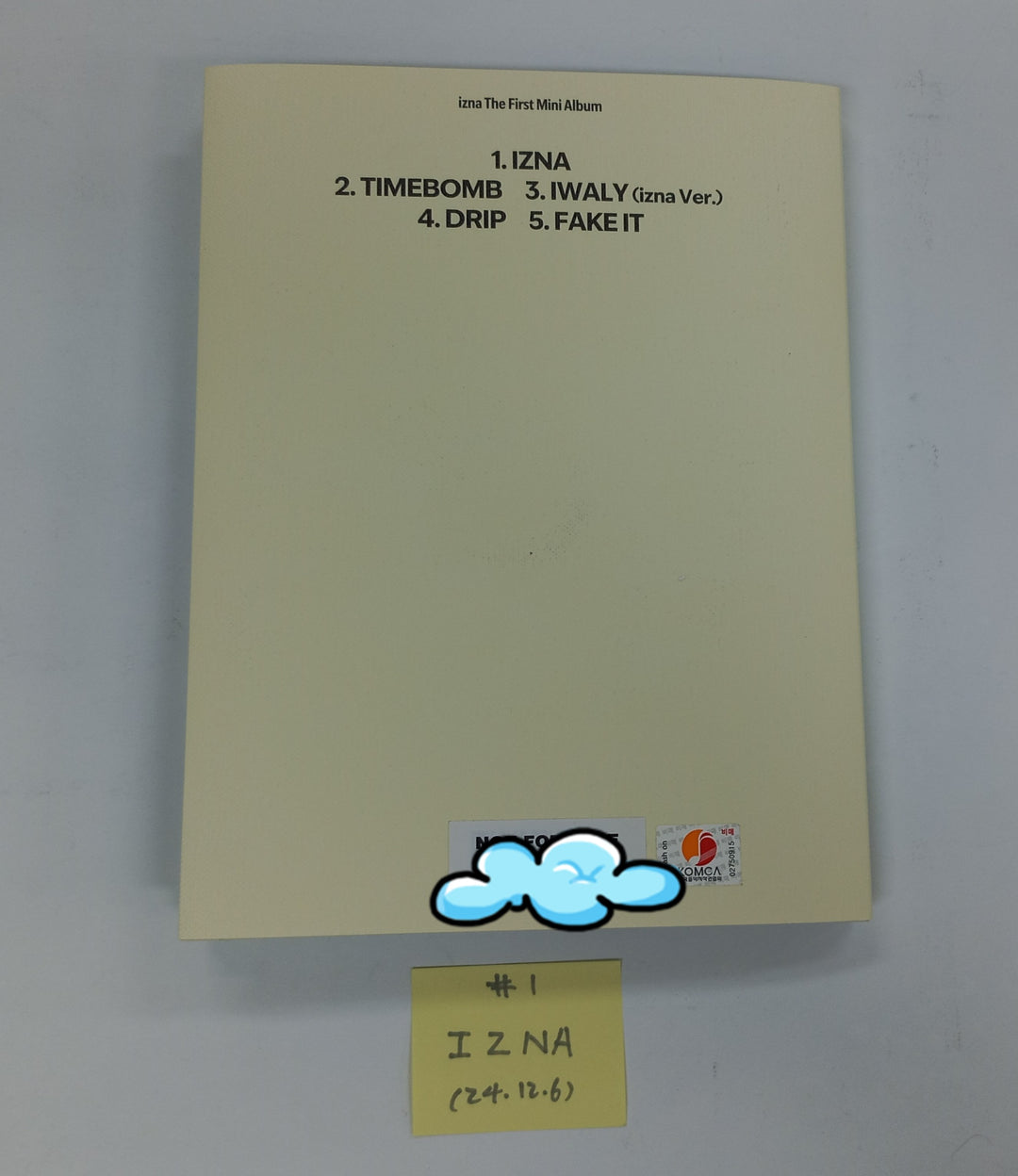 IZNA "N/a" - Hand Autographed(Signed) Promo Album [24.12.6]