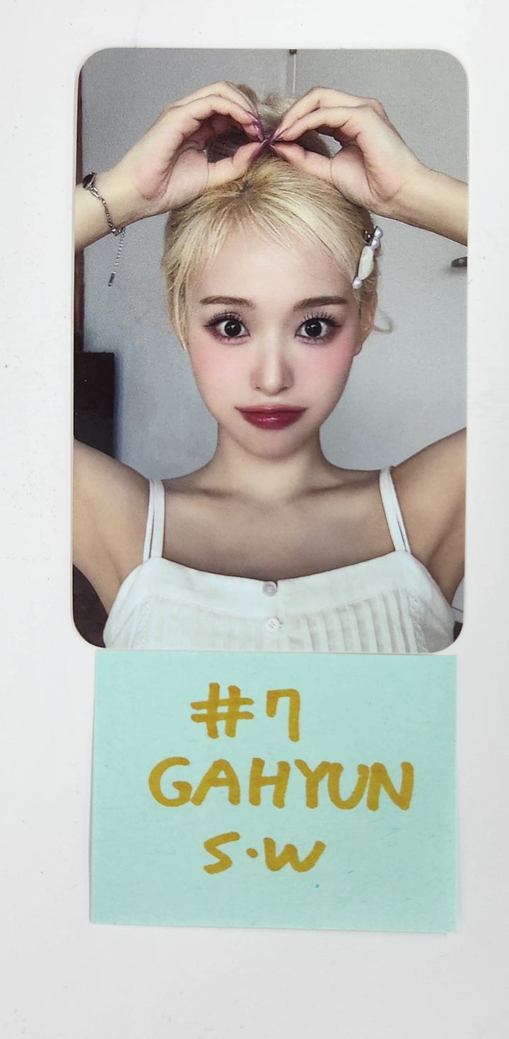 DreamCatcher 2025 SEASON’S - Soundwave Pre-Order Benefit Photocard [24.12.17]
