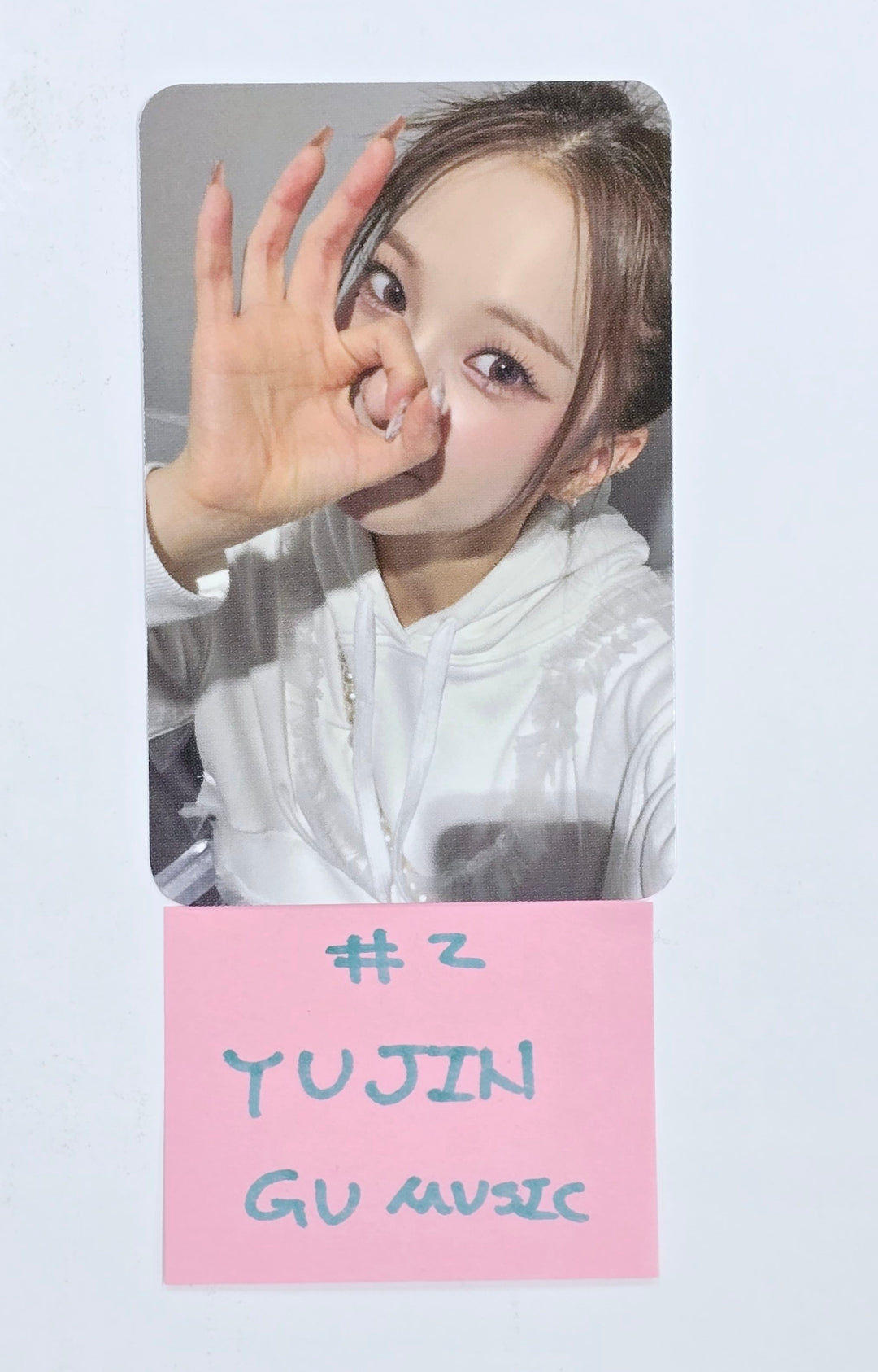 Kep1er "TIPI-TAP" -  GU Music Fnasign Event Photocard [24.12.19]