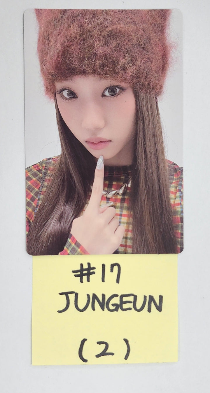 IZNA "N/a" - Official Trading Photocard [25.1.7]