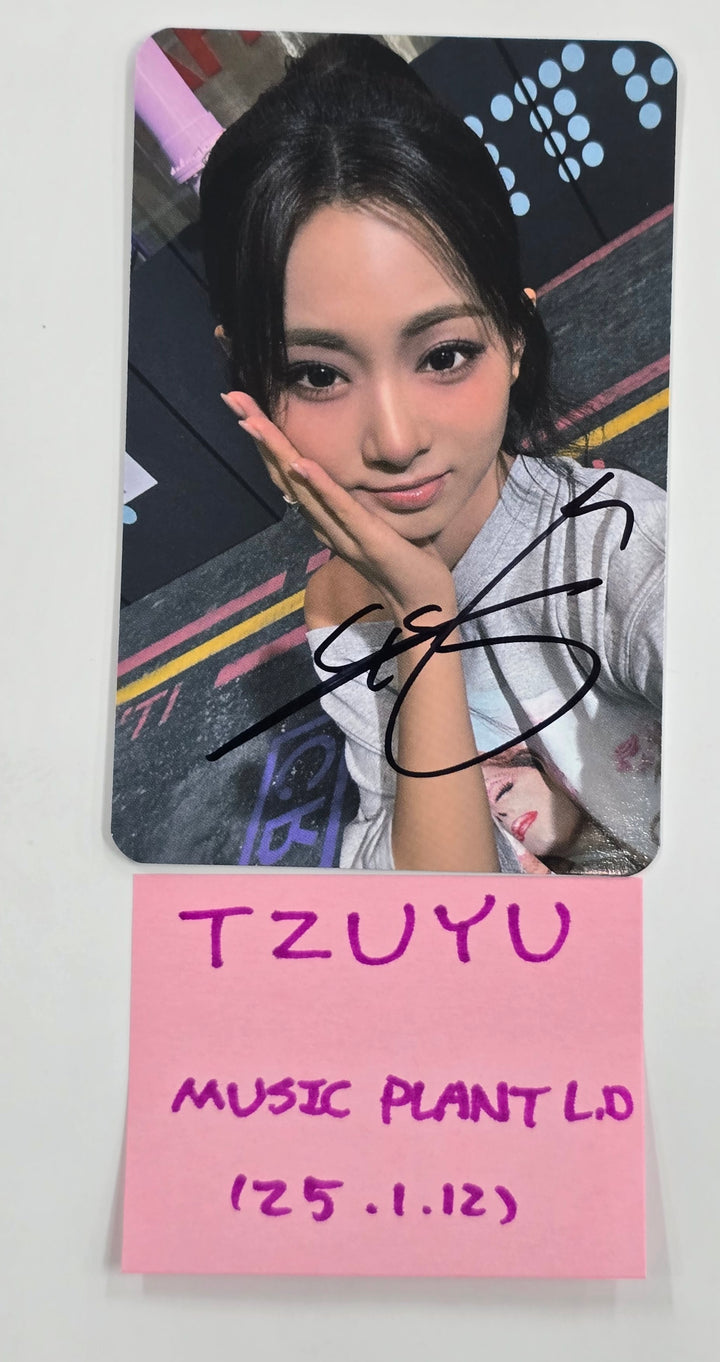 Tzuyu (Of TWICE) "STRATEGY" - Hand Autographed(Signed) Photocard [25.1.13]