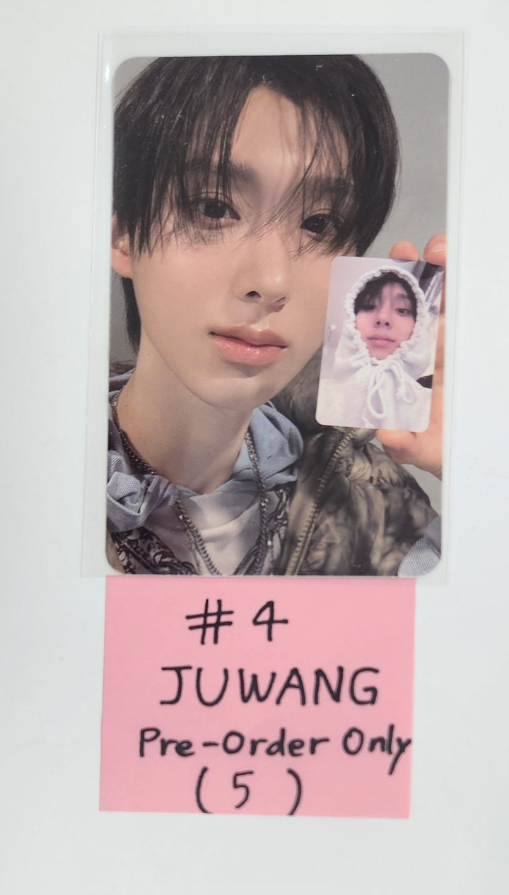 KickFlip "Flip it, Kick it!" - Pre-Order Benefit Photocard [25.1.22]