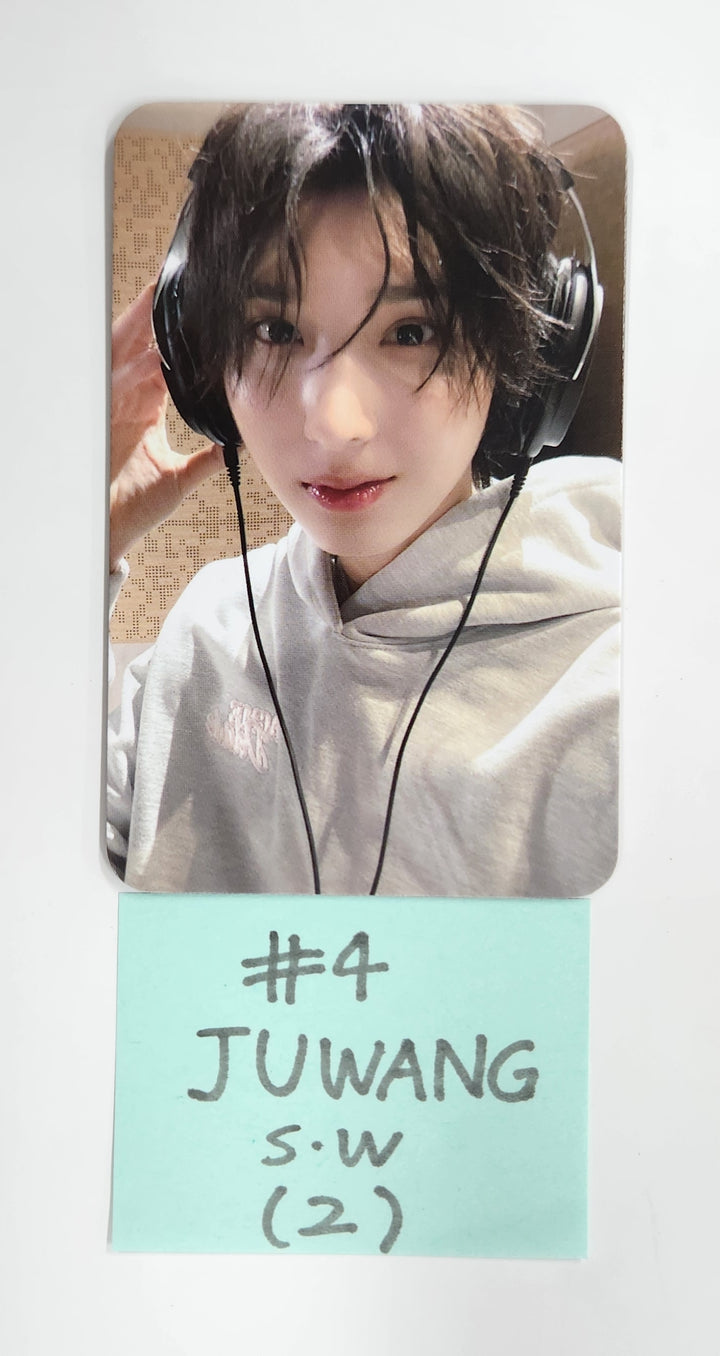 KickFlip "Flip it, Kick it!" - Soundwave Pre-Order Benefit Photocard [25.1.23]
