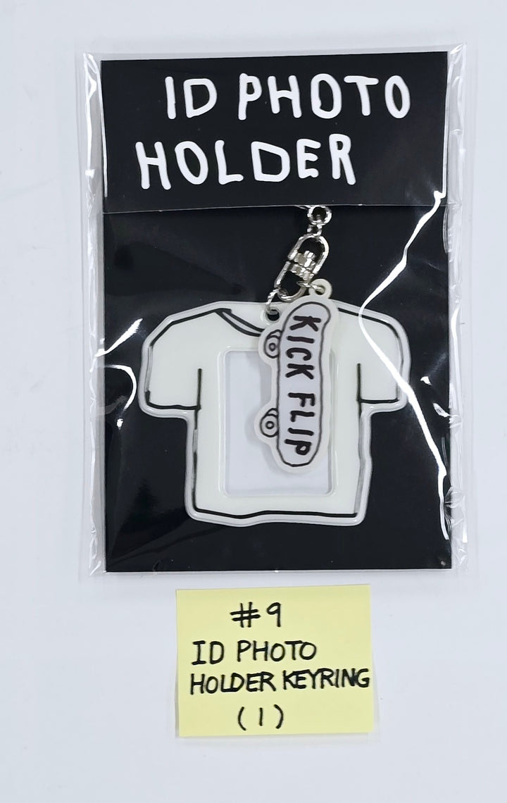 KickFlip "Flip it, Kick it!" - JYP Shop Pop-Up Official MD [25.1.25]