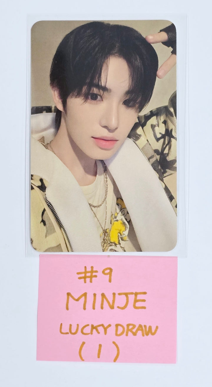 KickFlip "Flip it, Kick it!" - JYP Shop Pop-Up Lucky Draw Event Photocard [25.1.25]