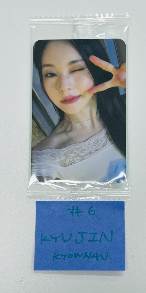 NMIXX "MIXXPEDIA: PICK MACAU&amp;HONGKONG" PHOTO BOOK - Ktown4U Pre-Order Benefit Photocard [25.2.5]