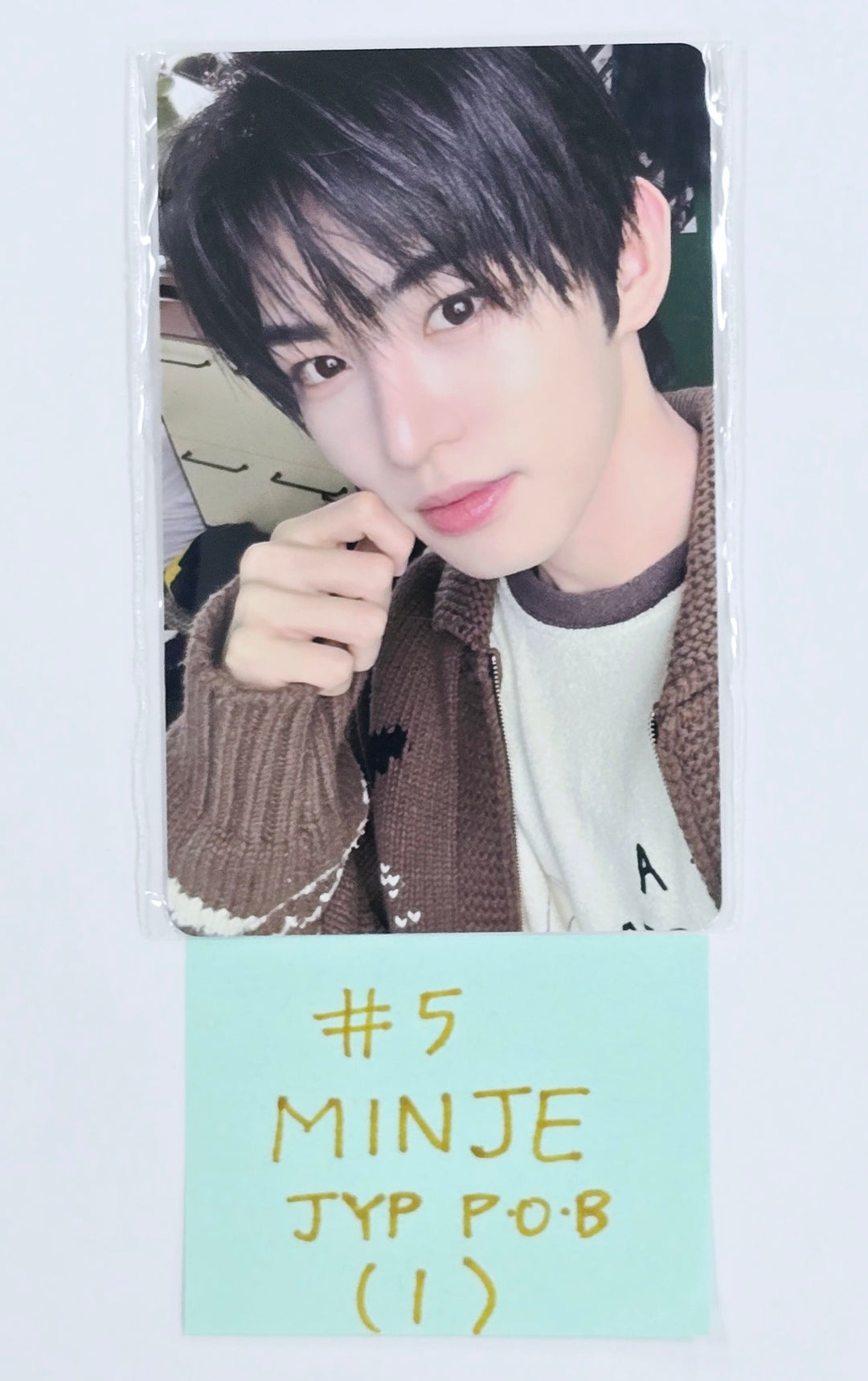 KickFlip "Flip it, Kick it!" - JYP Shop Pre-Order Benefit Photocard [25.2.6]