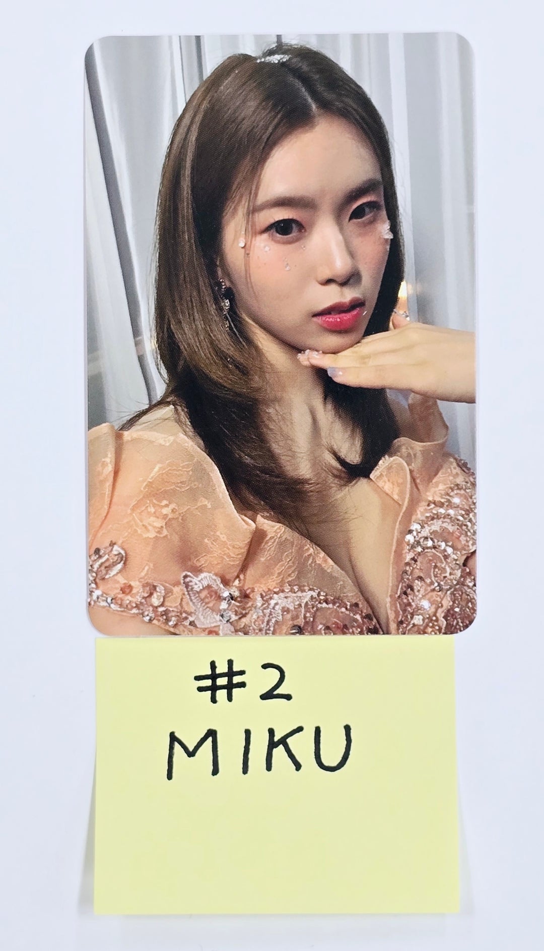 I:MOND "Under My" - Official Photocard [25.2.27]