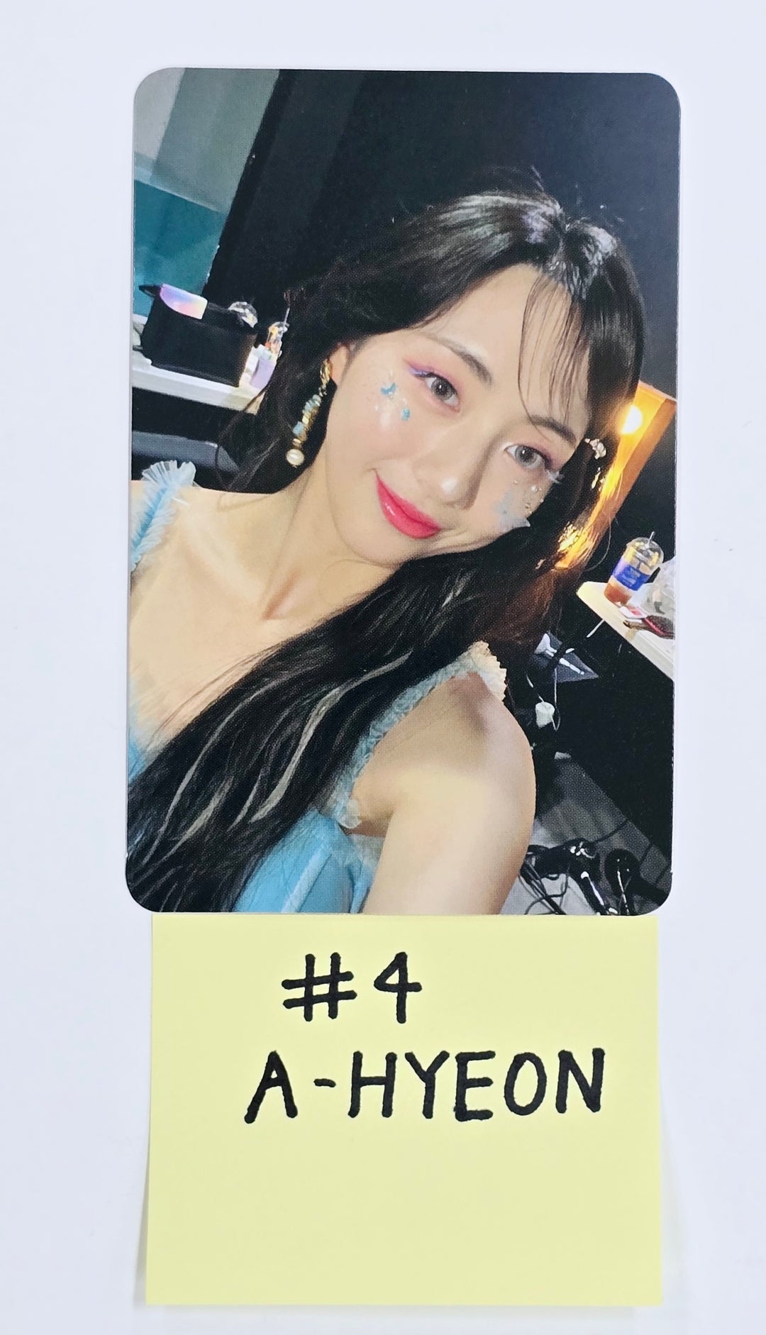 I:MOND "Under My" - Official Photocard [25.2.27]
