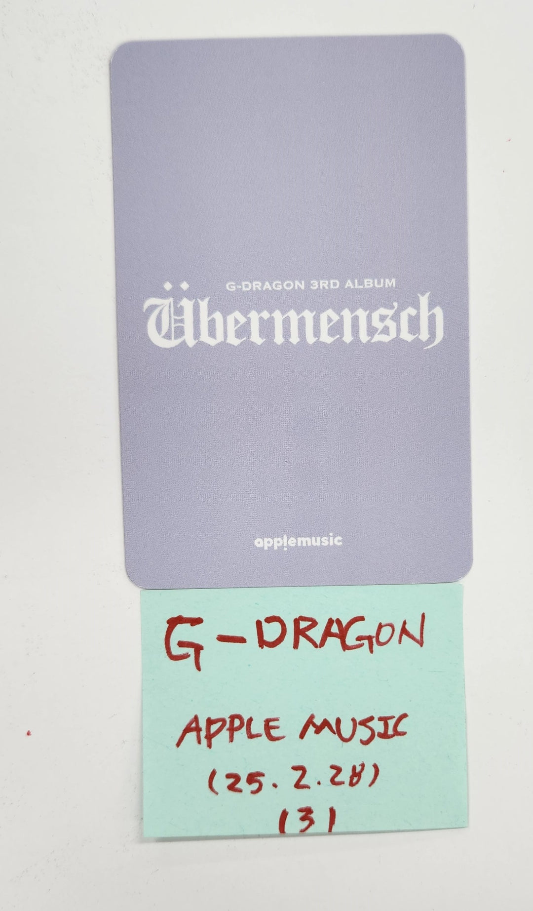 G-Dragon "Übermensch" - Apple Music Pre-Order Benefit Photocard [Mini Jewel Ver.] [25.2.28]