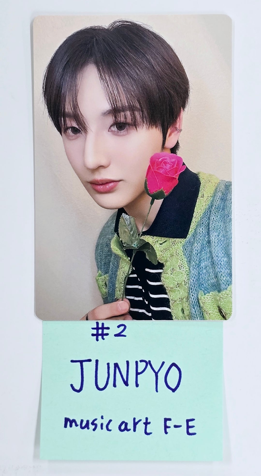 NouerA "Chapter: New is Now" - Musicart Fansign Event Photocard [25.3.6]