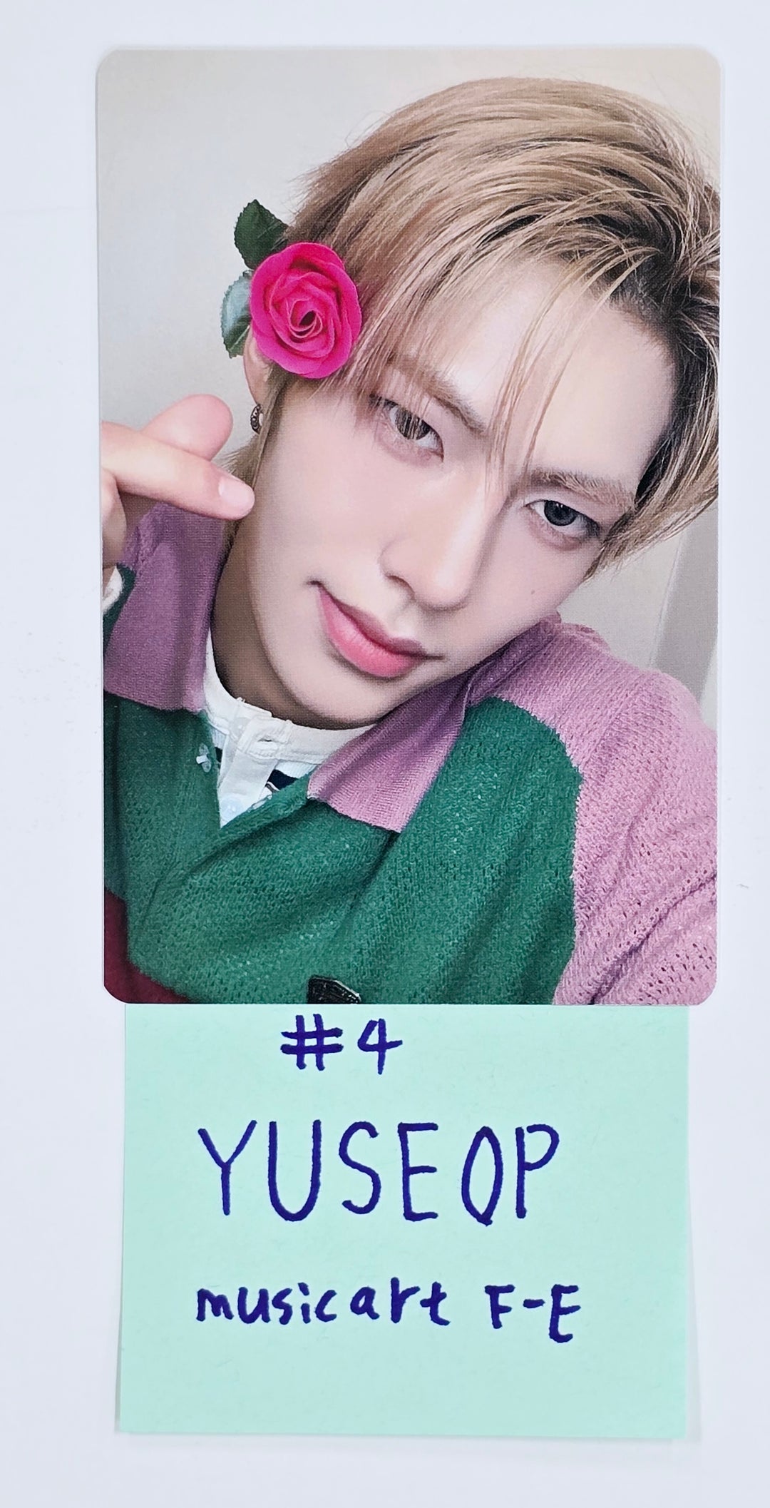 NouerA "Chapter: New is Now" - Musicart Fansign Event Photocard [25.3.6]