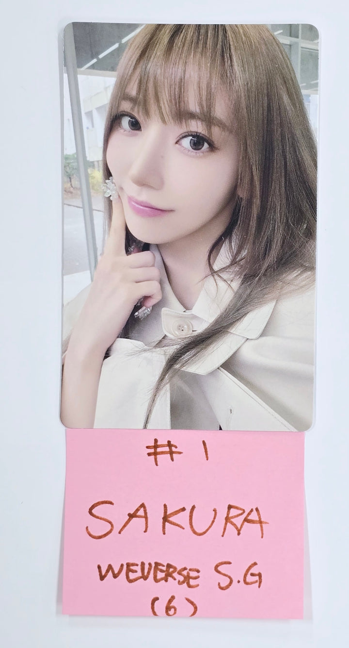 Le Sserafim "Hot" - Weverse Shop Special Gift Photocard (Restocked) [25.3.18]