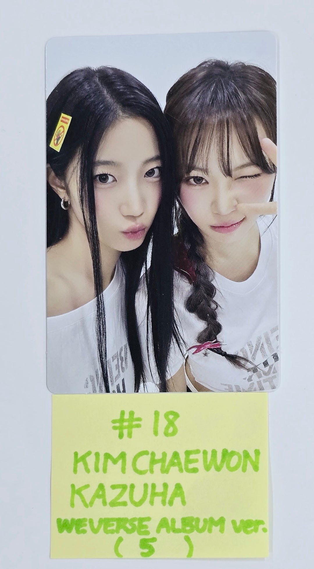 Le Sserafim "Hot" - Official Photocard [Weverse Album Ver.] [25.3.18]
